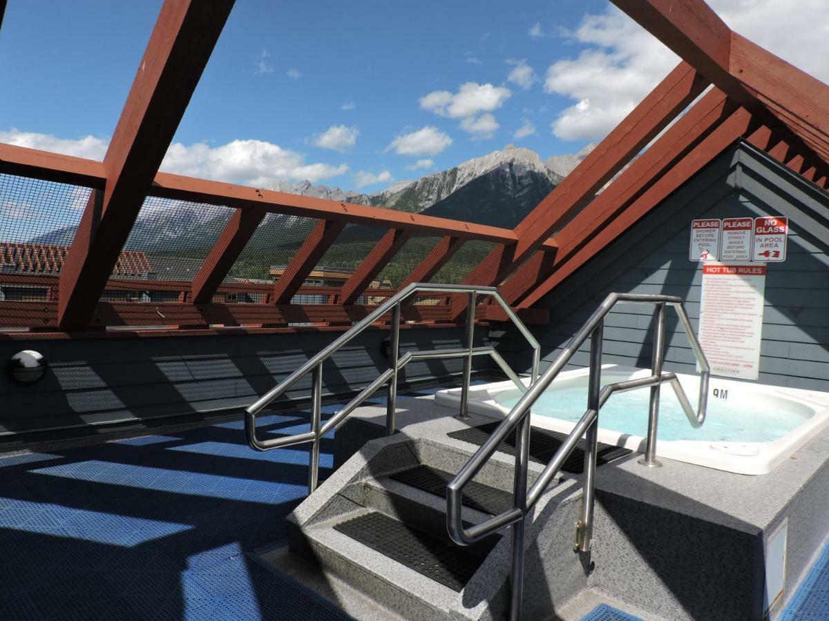 Fenwick Vacation Rental Open Hot Tub Glorious Mountain 2 Bedroom Canmore Exteriér fotografie