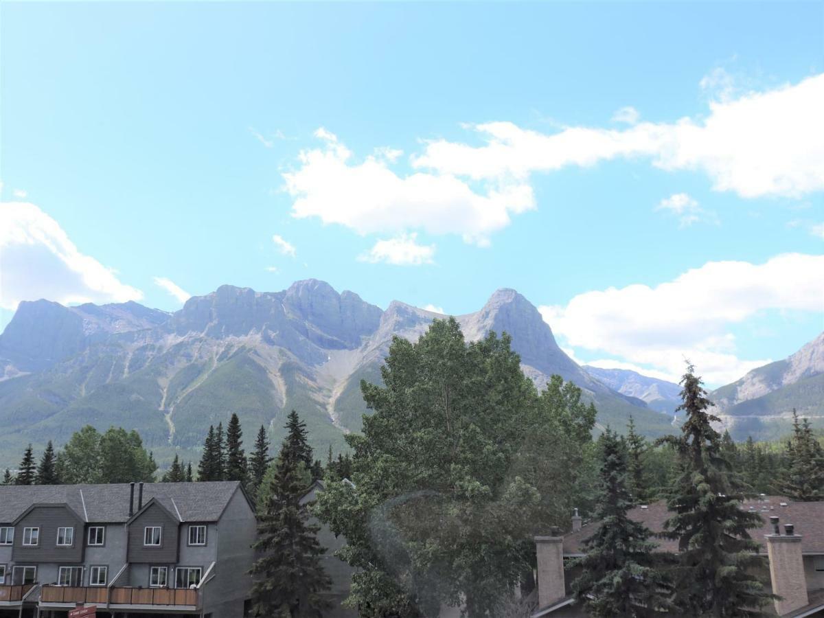 Fenwick Vacation Rental Open Hot Tub Glorious Mountain 2 Bedroom Canmore Exteriér fotografie