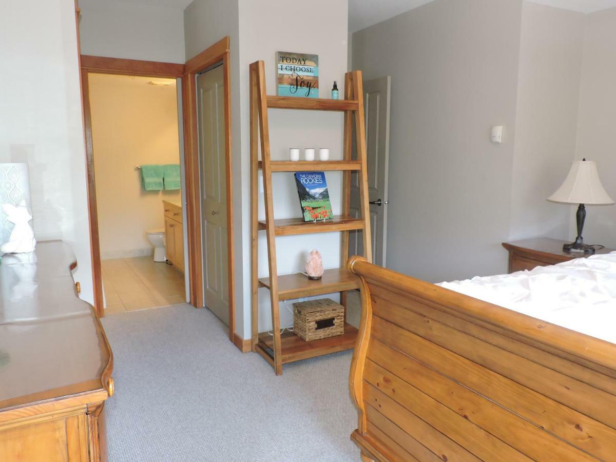 Fenwick Vacation Rental Open Hot Tub Glorious Mountain 2 Bedroom Canmore Exteriér fotografie