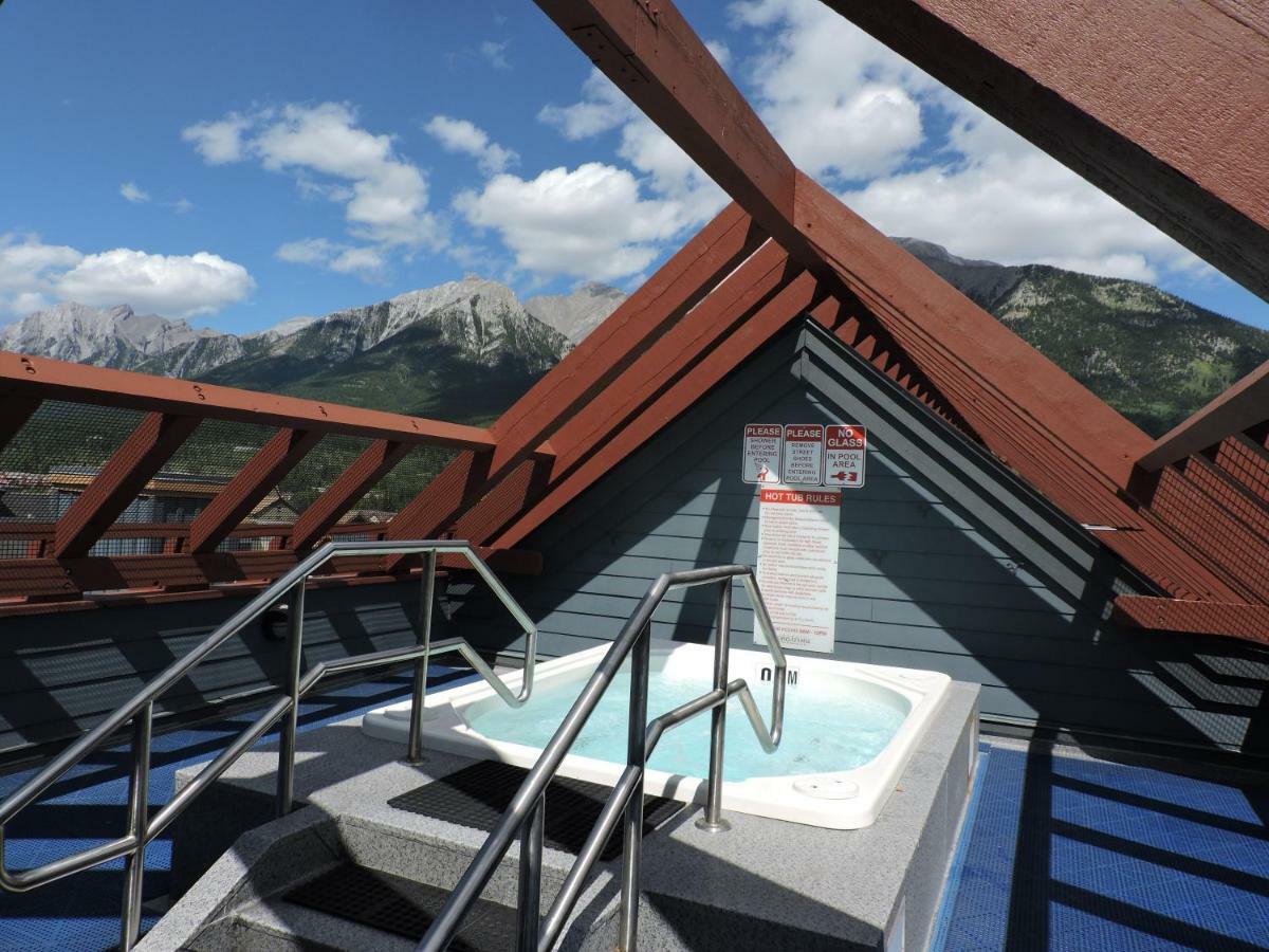 Fenwick Vacation Rental Open Hot Tub Glorious Mountain 2 Bedroom Canmore Exteriér fotografie