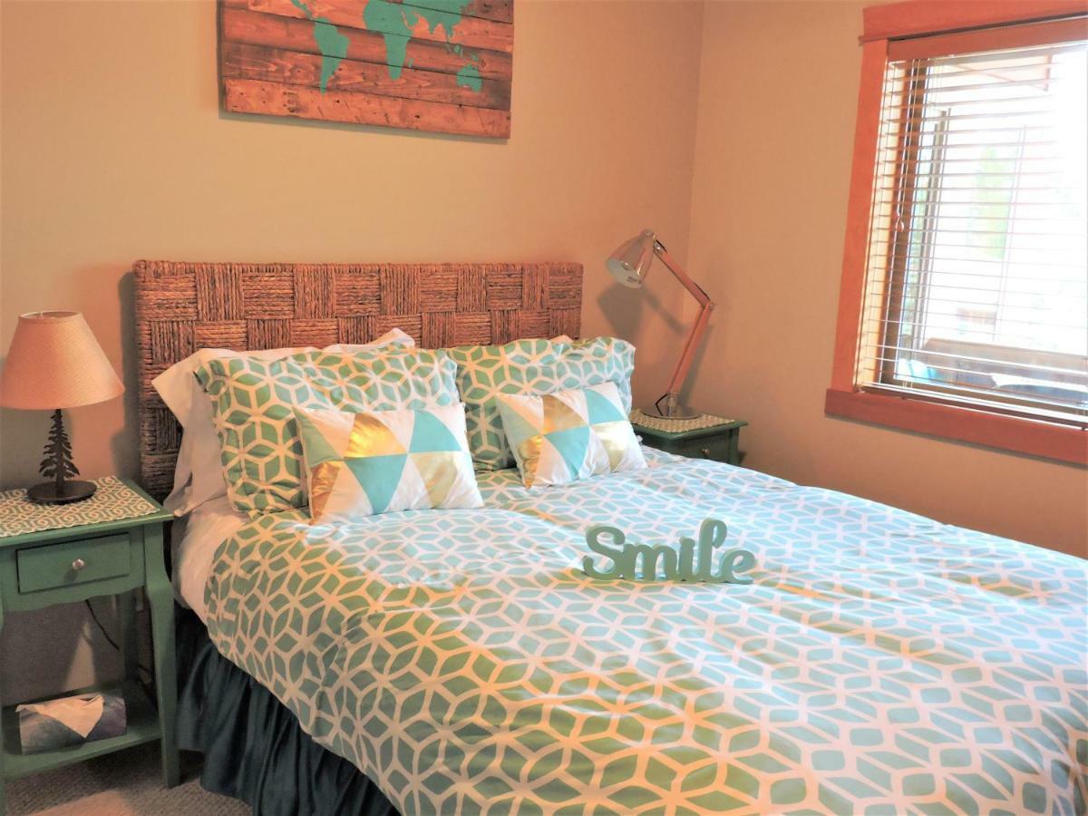 Fenwick Vacation Rental Open Hot Tub Glorious Mountain 2 Bedroom Canmore Exteriér fotografie