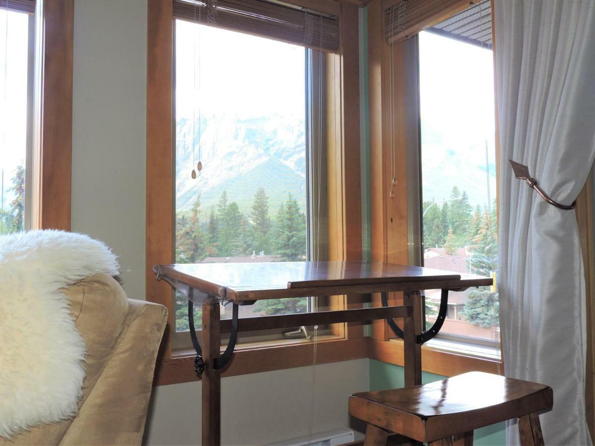 Fenwick Vacation Rental Open Hot Tub Glorious Mountain 2 Bedroom Canmore Exteriér fotografie