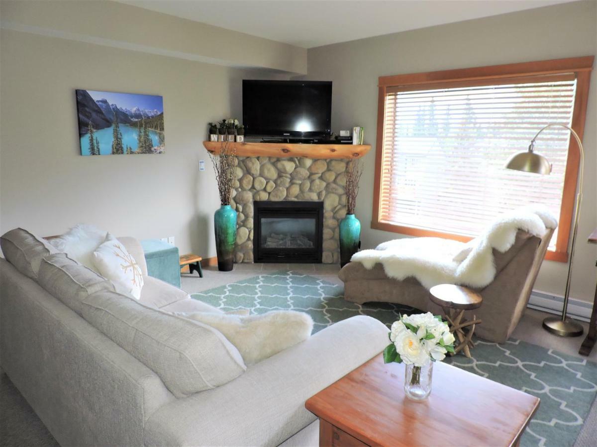 Fenwick Vacation Rental Open Hot Tub Glorious Mountain 2 Bedroom Canmore Exteriér fotografie