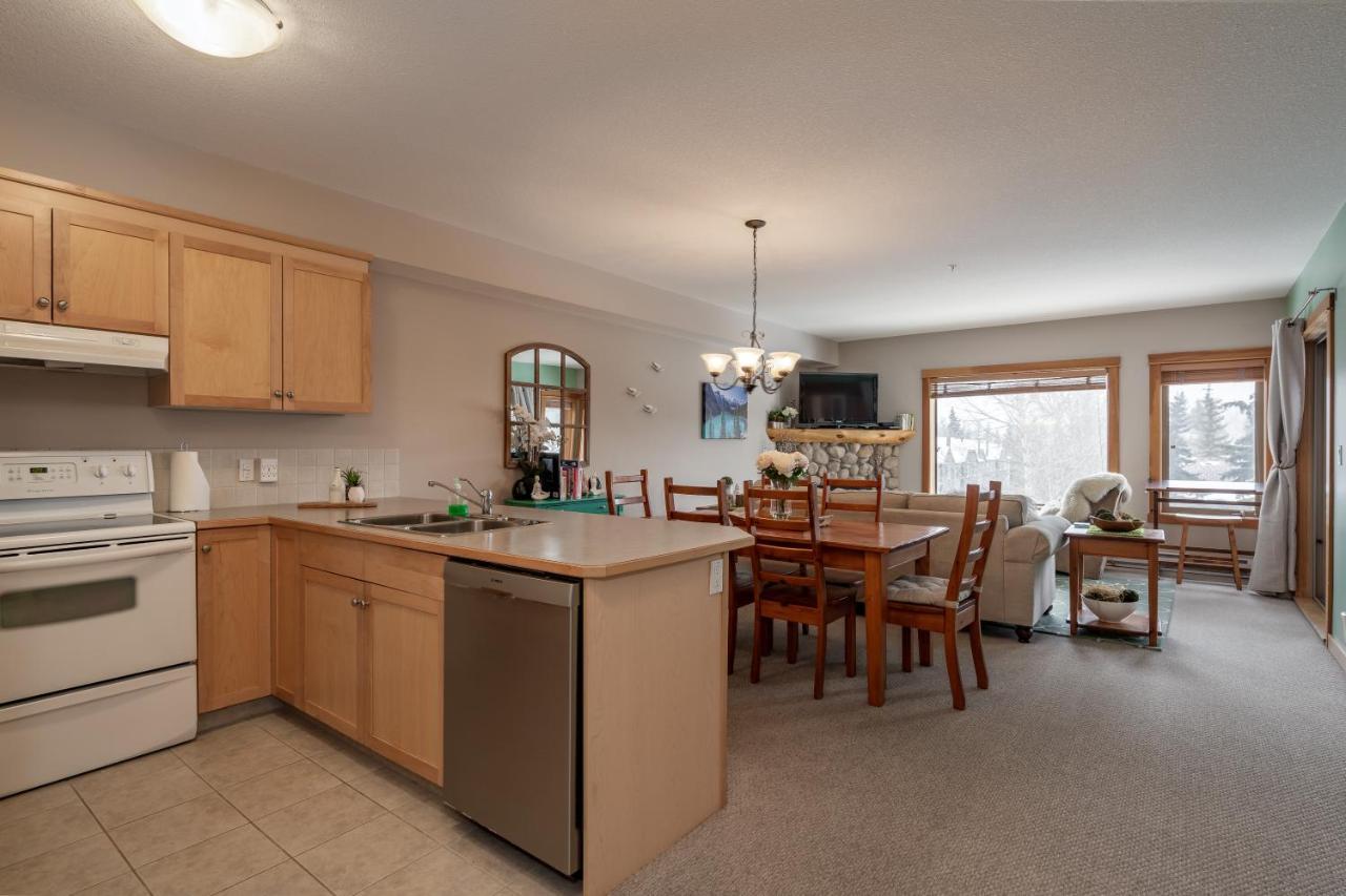 Fenwick Vacation Rental Open Hot Tub Glorious Mountain 2 Bedroom Canmore Exteriér fotografie