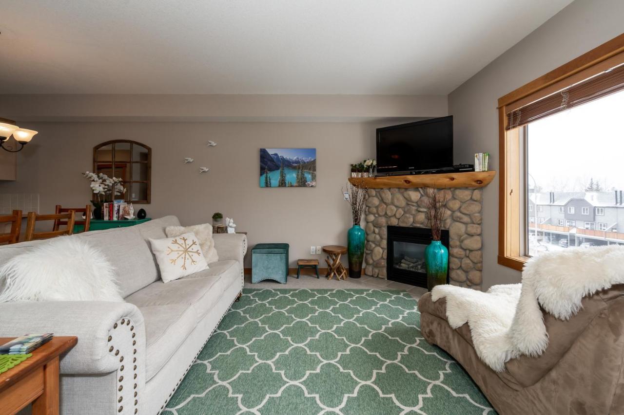 Fenwick Vacation Rental Open Hot Tub Glorious Mountain 2 Bedroom Canmore Exteriér fotografie
